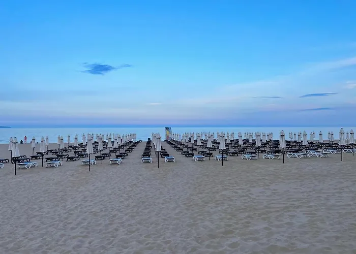 Royal & Sluneční pobřeží